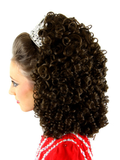 Brogan Split Curl Medium Wig